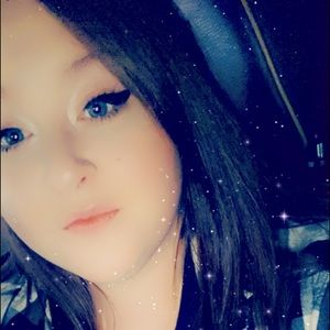 Meet your Posher, Lace